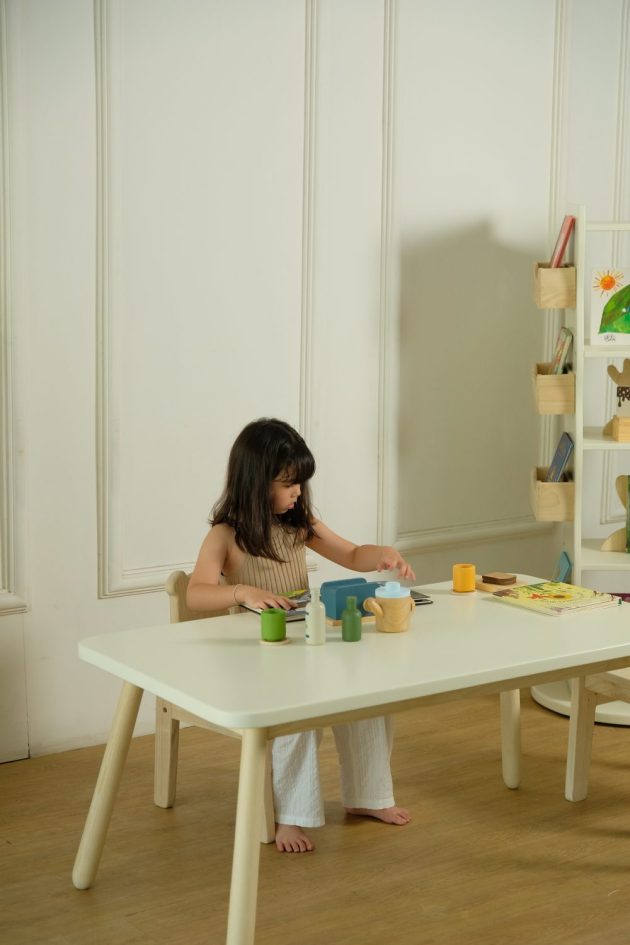 Suvee Kids Table Rectangle - Image 5