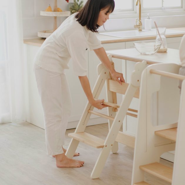 BRETTE Folding Learning Tower - Image 4