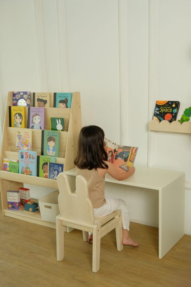 UMMA Kids Table - Image 2