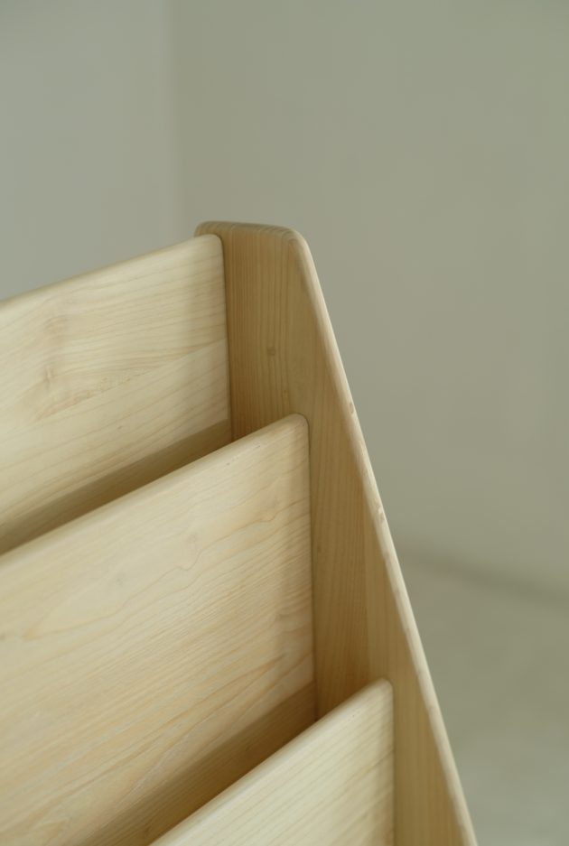 SANA Front Facing Stading Bookshelf - Image 6