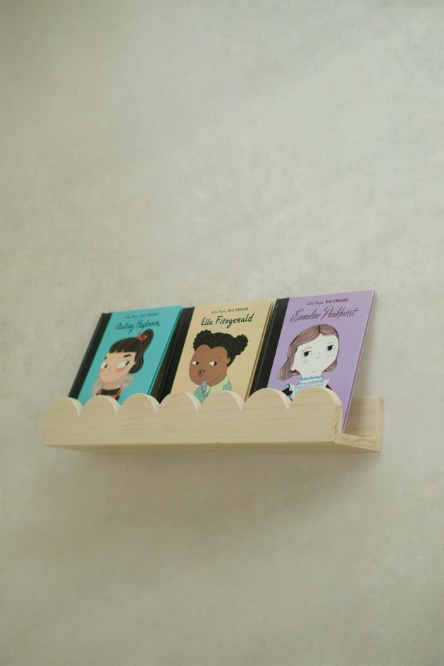 SORA Scalloped Wall Hanging Bookshelf - Image 3