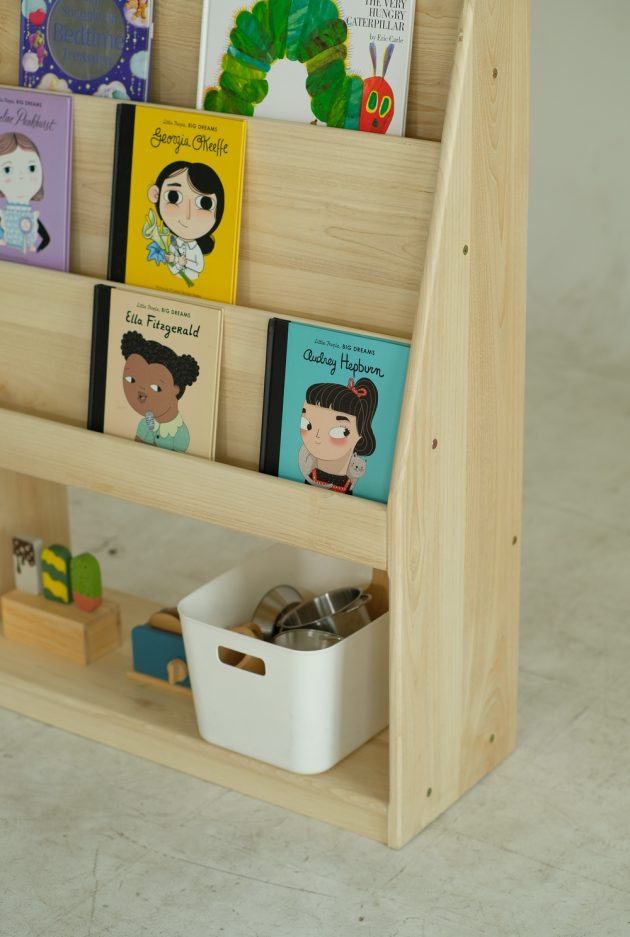 SANA Front Facing Stading Bookshelf - Image 4