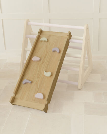 COMO Slide & Wall Climb